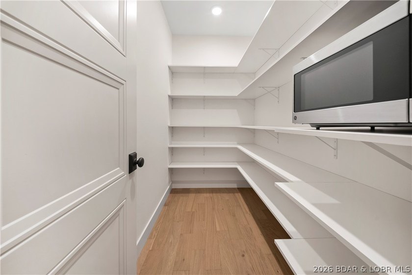 Impressive brand new construction in the sought-after Porto Cima - photo 16