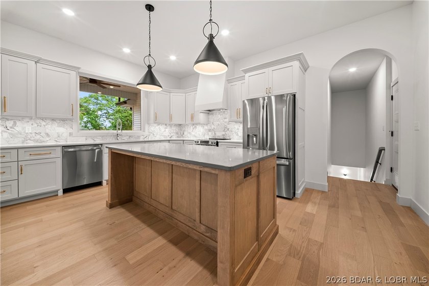 Impressive brand new construction in the sought-after Porto Cima - photo 18