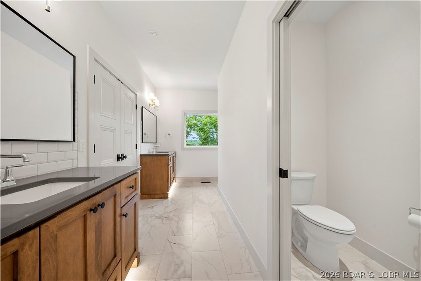 Impressive brand new construction in the sought-after Porto Cima - photo 21