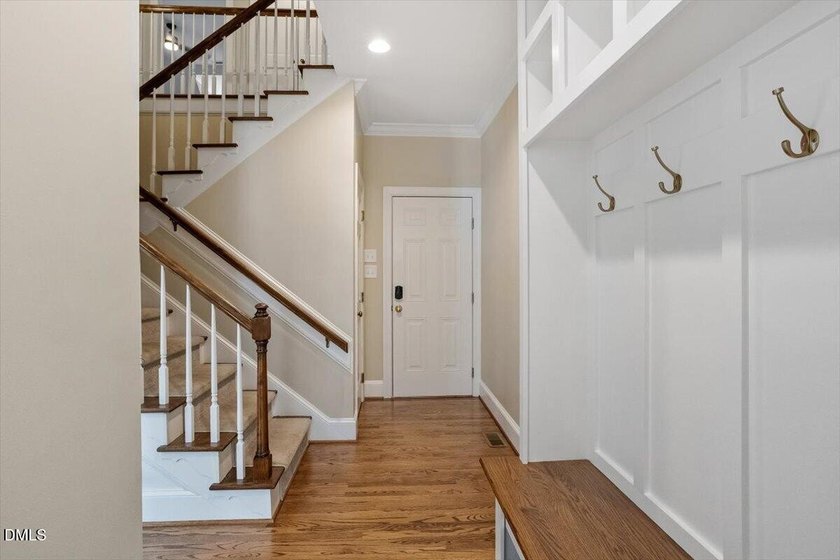 Elegance and modern luxury converge in this exceptional Harold - photo 27