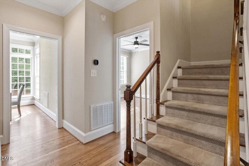 Elegance and modern luxury converge in this exceptional Harold - photo 28