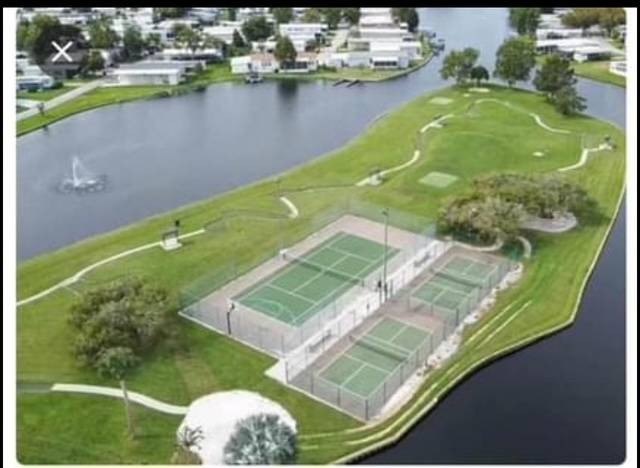 Retire near shopping, theme Parks &amp; Beaches. Summerloch Green is - photo 33