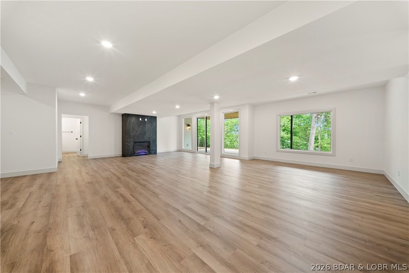 Impressive brand new construction in the sought-after Porto Cima - photo 44