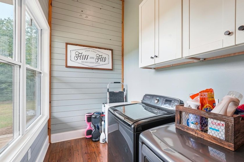Nestled on 7 breathtaking acres in Putnam County, this - photo 48