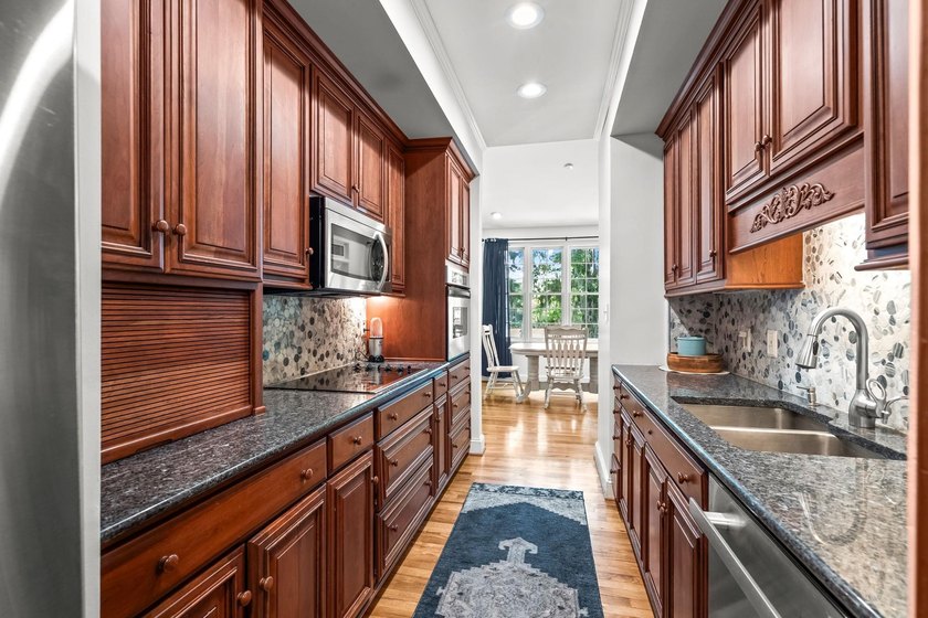 Experience luxury Lowcountry living from this exceptional - photo 22