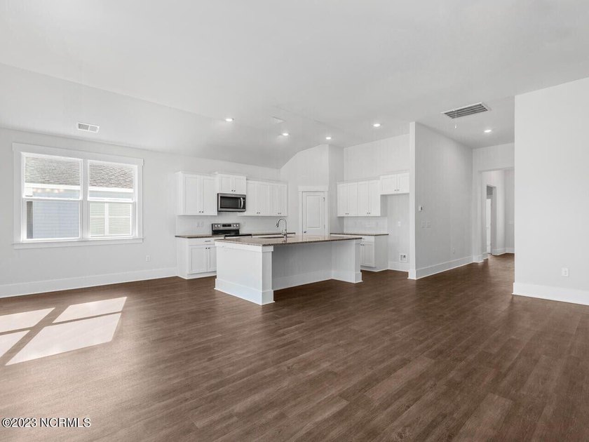 The Litchfield plan is a perfect home for relaxation and - photo 4