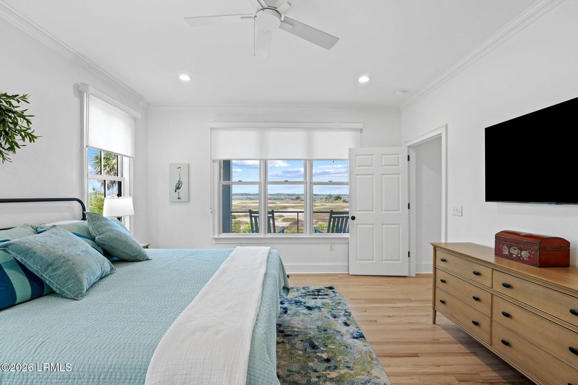 Welcome to 100 Front Street, an exceptional deepwater residence - photo 35
