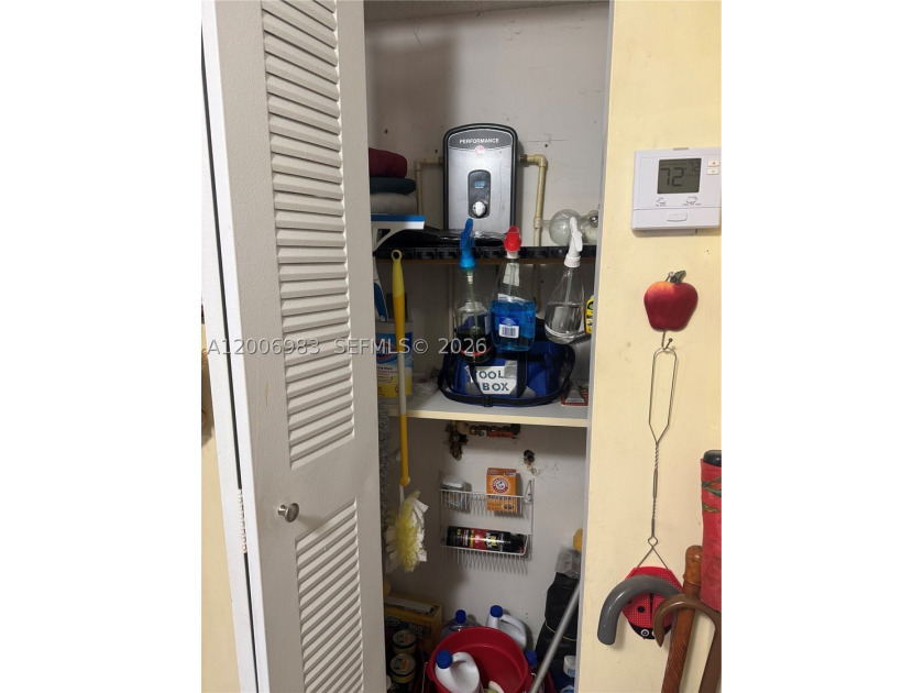 Desirable 2 bedrooms and 2 bath condo located in the Gated - photo 11