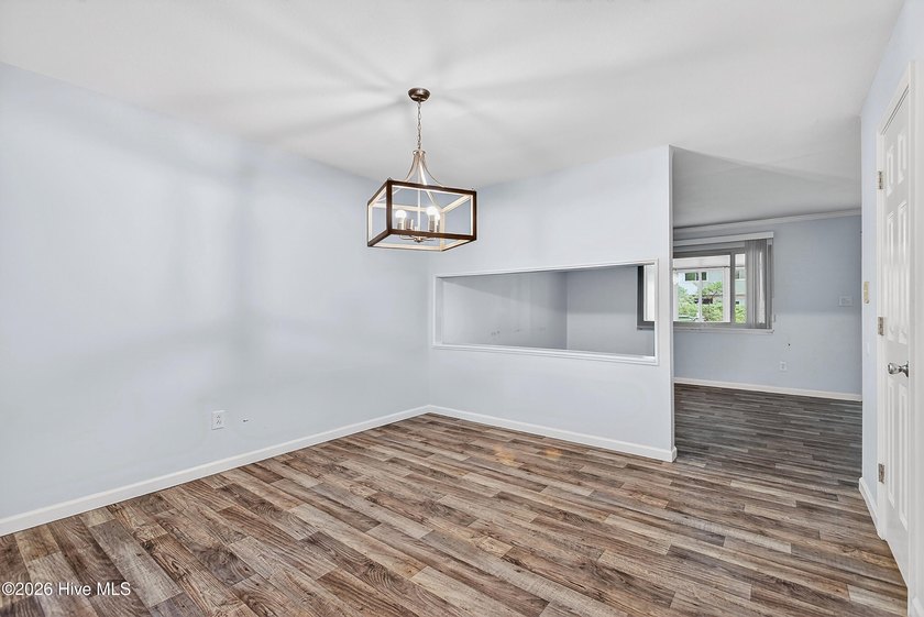 Welcome to 97 Quarterdeck, a charming, well maintained townhome - photo 12