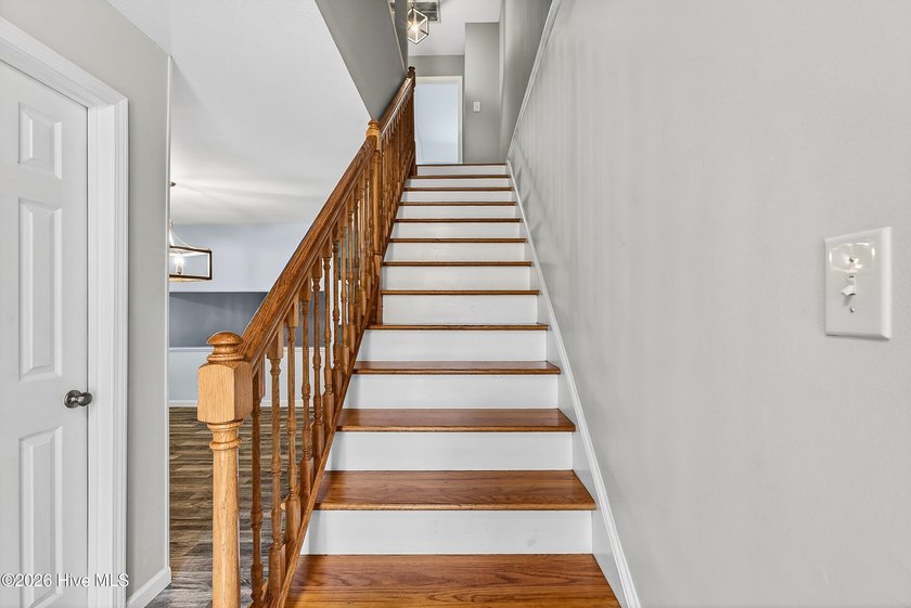 Welcome to 97 Quarterdeck, a charming, well maintained townhome - photo 23