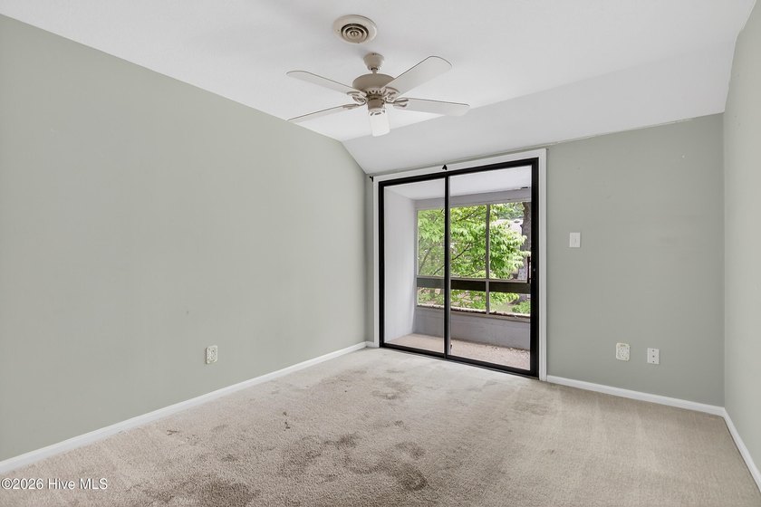 Welcome to 97 Quarterdeck, a charming, well maintained townhome - photo 28