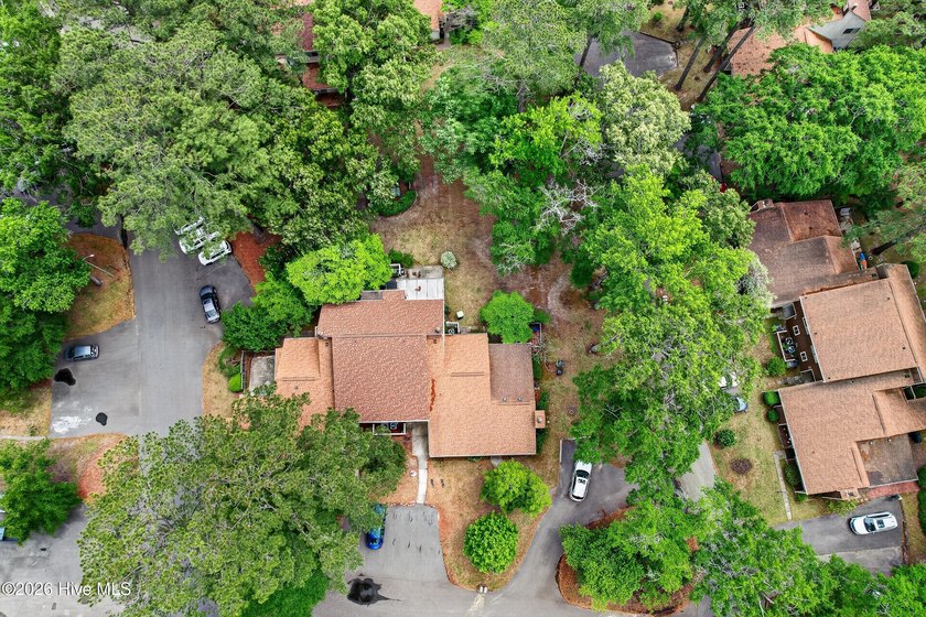 Welcome to 97 Quarterdeck, a charming, well maintained townhome - photo 41