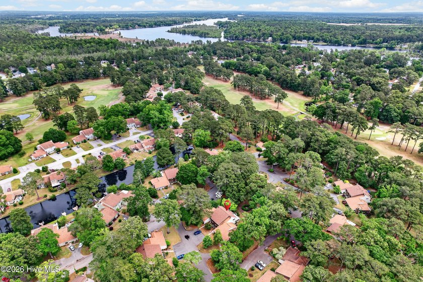 Welcome to 97 Quarterdeck, a charming, well maintained townhome - photo 43