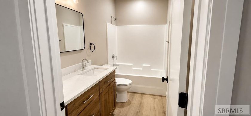 Enjoy stunning mountain views from this beautiful new custom - photo 21