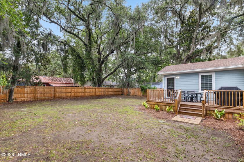 Completely renovated in 2024, this charming 3-bedroom, 2.5-bath - photo 34