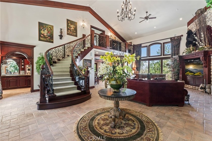 Discover the epitome of luxury at this extraordinary estate in - photo 7