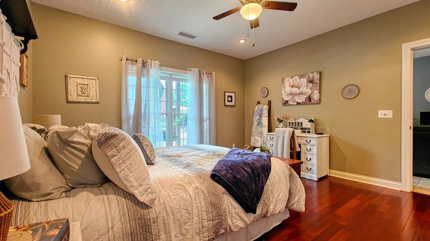Experience the perfect blend of luxury, privacy, and versatility - photo 43