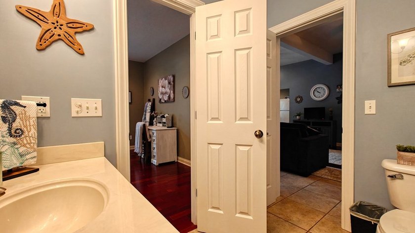Experience the perfect blend of luxury, privacy, and versatility - photo 44