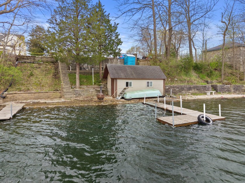 Welcome to Lake Five--where lake living is at its finest. This - photo 6