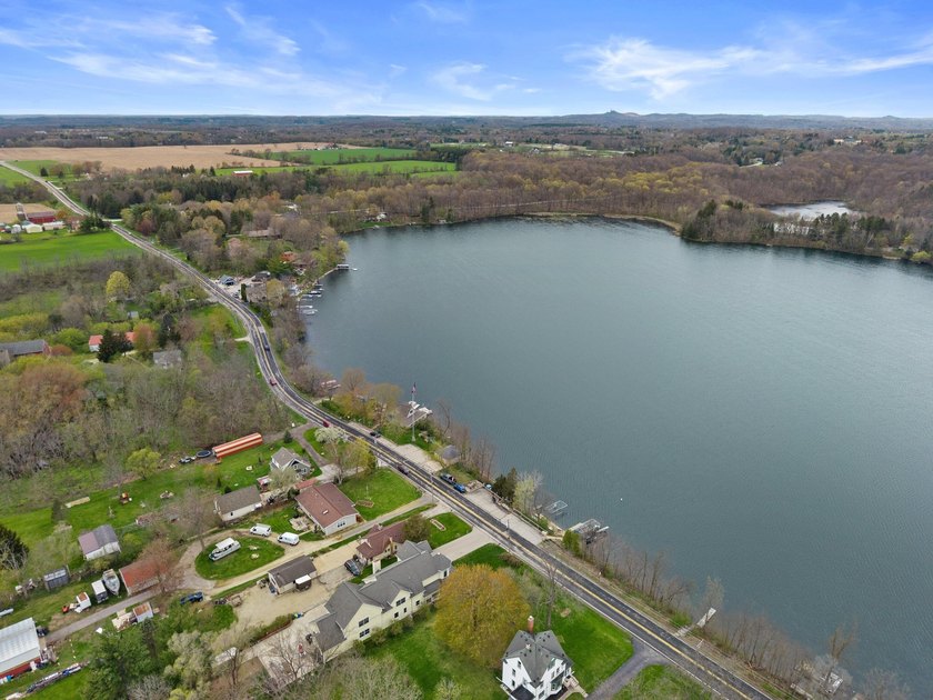 Welcome to Lake Five--where lake living is at its finest. This - photo 8
