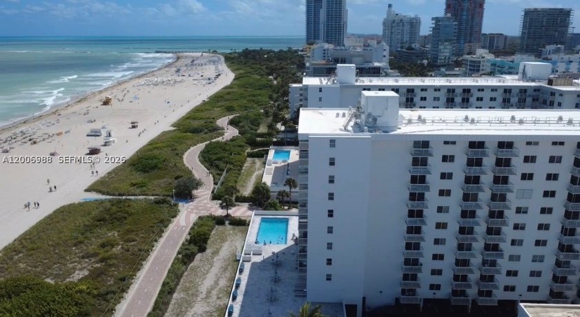 Welcome to 401 Ocean Dr, a beautifully maintained 1-bed/1-bath - photo 22