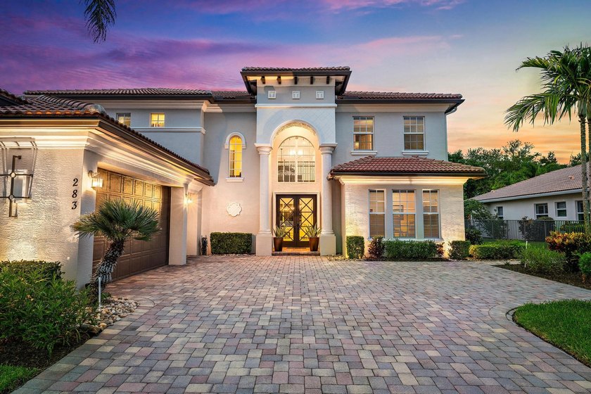 Welcome to this highly sought-after Stonegate model, located - photo 15