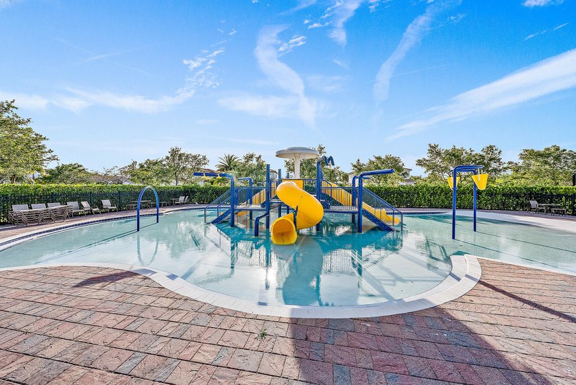 Welcome to this highly sought-after Stonegate model, located - photo 35