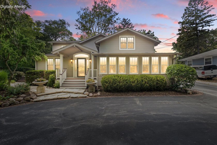 Lake living starts here! Nestled in the heart of Delafield, this - photo 4