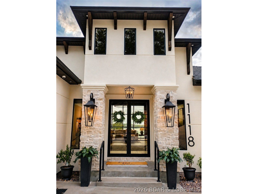 THIS is what luxury new construction at Lake of the Ozarks - photo 12