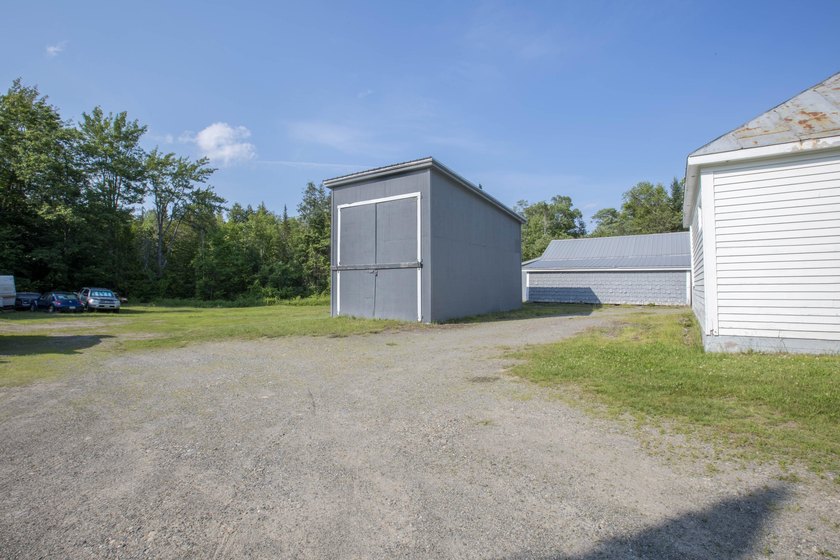 Great opportunity in Pleasant Ridge Plt., minutes from Wyman - photo 3