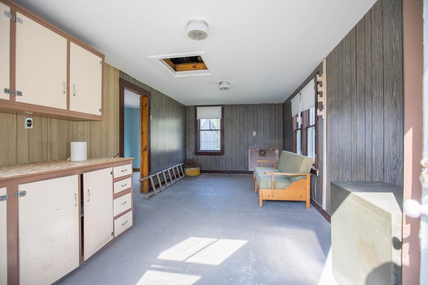 Great opportunity in Pleasant Ridge Plt., minutes from Wyman - photo 6