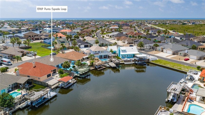 WATERFRONT LIVING MADE EASY AT AN EXCEPTIONAL PRICE...Have you - photo 35