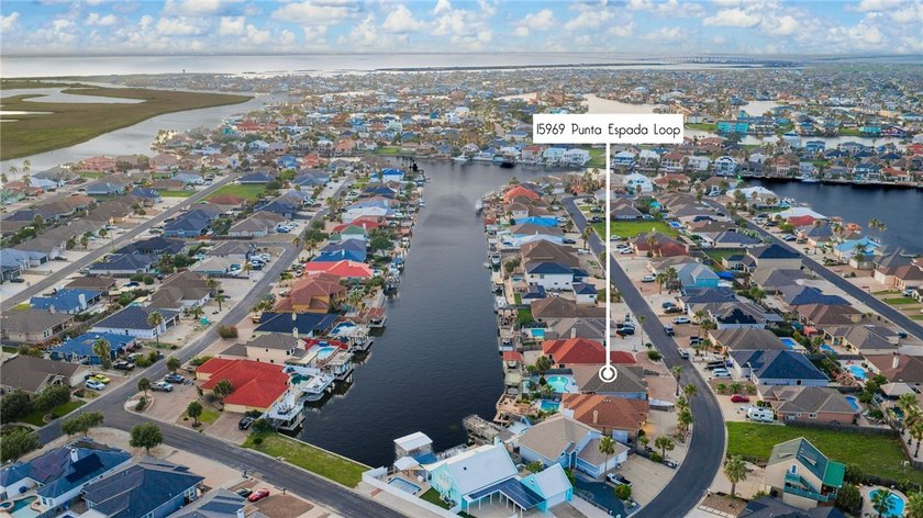WATERFRONT LIVING MADE EASY AT AN EXCEPTIONAL PRICE...Have you - photo 38