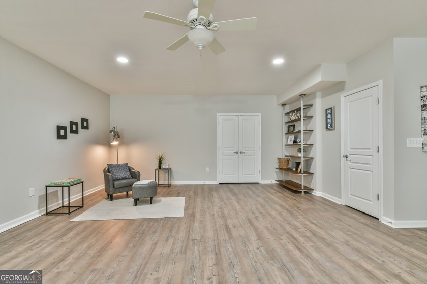 Bring all offers - Welcome to 5921 Bellflower Way, a - photo 27