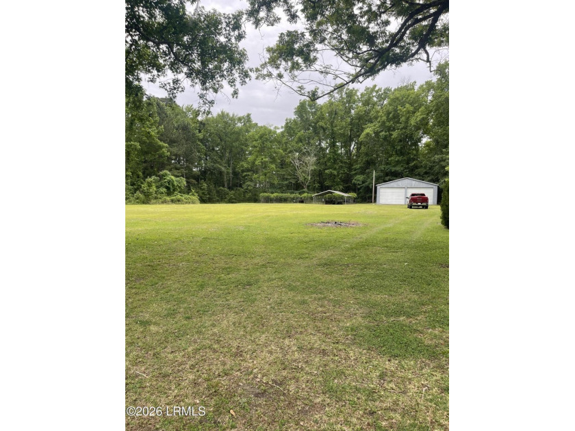 This is a Rare Opportunity ! No HOA, 3 acres, 4 Bedrooms 3 Bath - photo 29