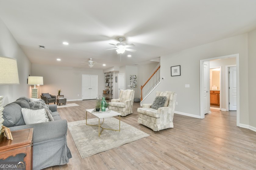 Bring all offers - Welcome to 5921 Bellflower Way, a - photo 29