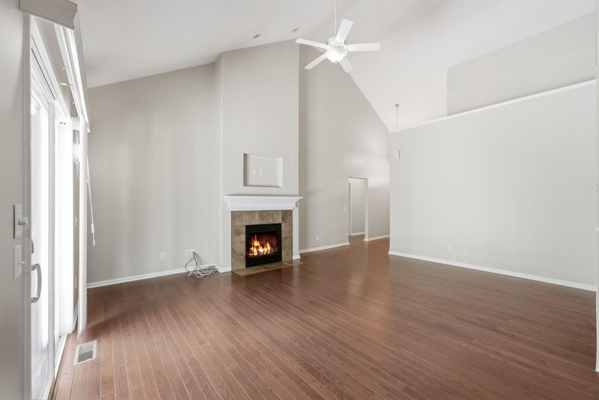 Welcome to 519 Williamson Circle, a move-in ready villa built in - photo 11