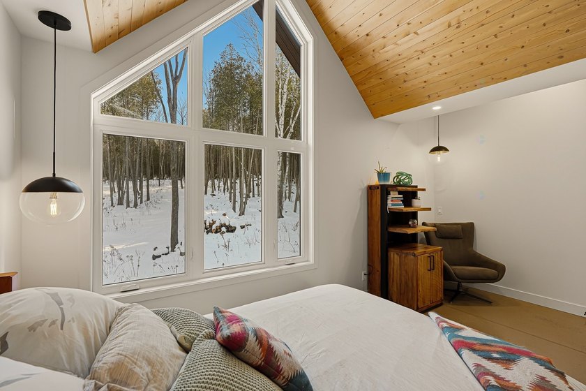 Construite en 2022, cette residence offre un acces direct au lac - photo 31