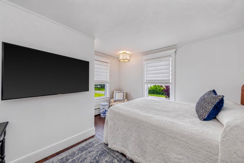 Circa 1921, this charming and thoughtfully updated 4-bedroom, 2 - photo 31