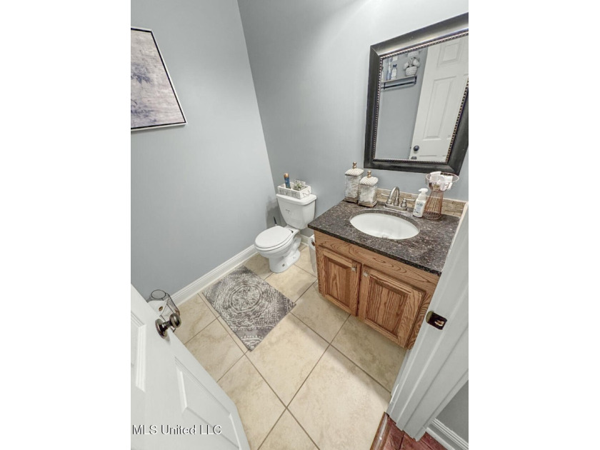 Welcome to 52 Ogden Road, your private getaway in the Kingston - photo 16