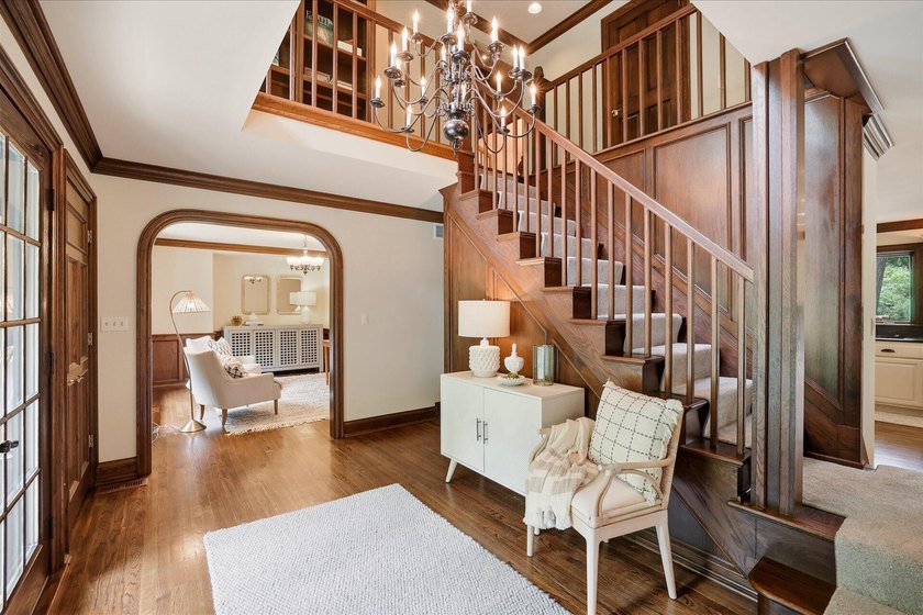 5 private wooded acres in the heart of Chenequa: this - photo 3
