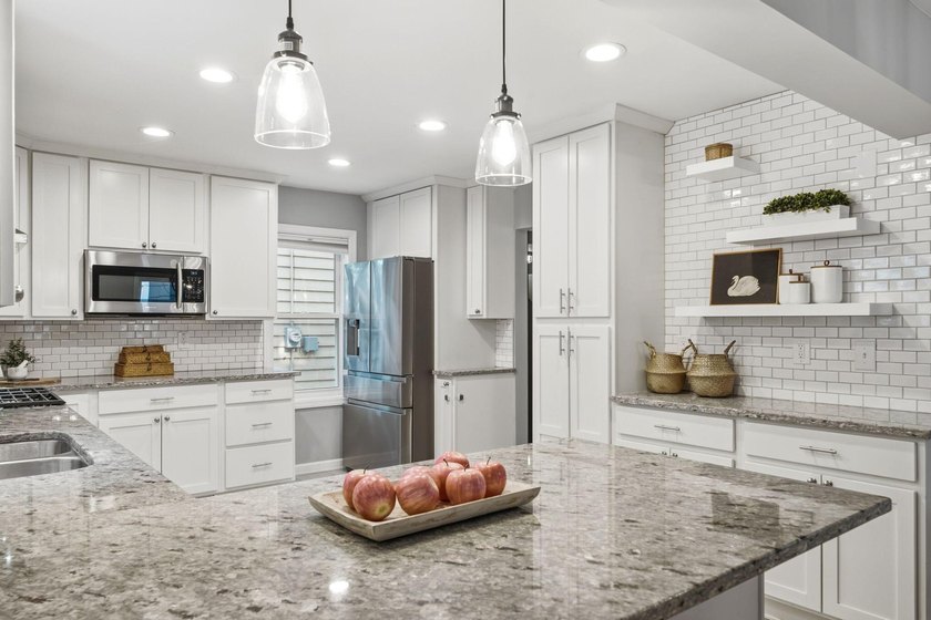 Premier Whitefish Bay location just steps from Silver Spring - photo 10