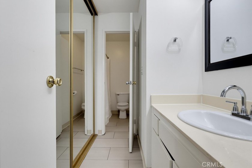 Don't miss this ground level studio condo with inside view of - photo 17