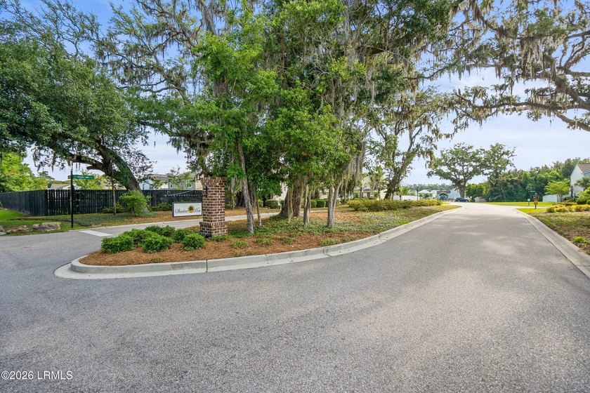 Welcome to 1 Toxaway Lane, where modern comfort meets Lowcountry - photo 40