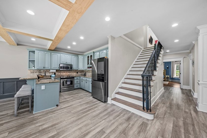 EXTRAORDINARY OPPORTUNITY TO OBTAIN OVER 4 ACRES OF PRIME LEVEL - photo 17