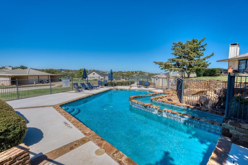 Townhome for sale in Horseshoe Bay West, just a golf cart ride - photo 29