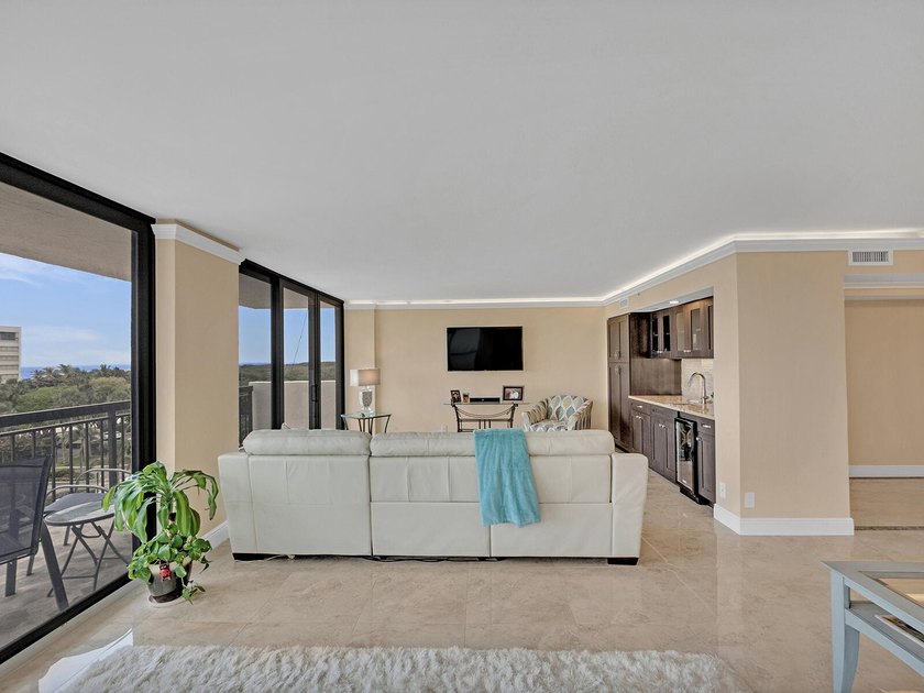 Absolutely Stunning 3 Bedroom Model Condo with Gorgeous Ocean - photo 9