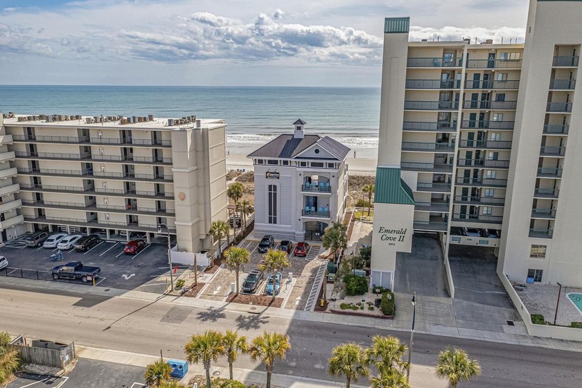 Experience coastal living in this bright and fully furnished - photo 21