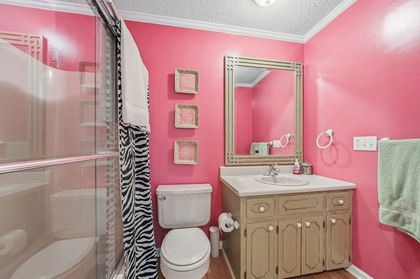 Welcome to 477 Avant Road, where classic Lake Sinclair cottage - photo 20