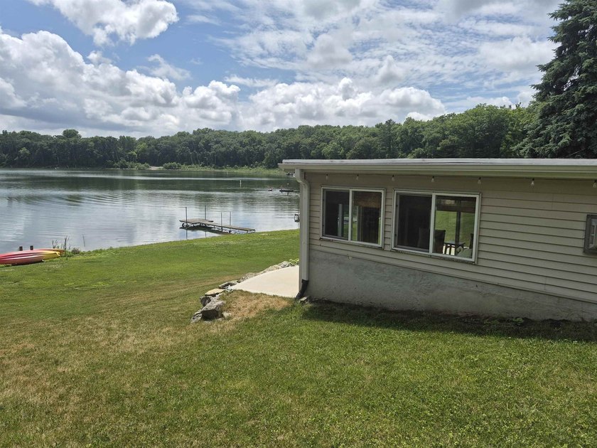 EXPERIENCE THE FEELING OF THE NORTHWOODS JUST OVER THE BORDER IN - photo 45